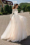 Tiul Aplikacje Długi rękaw Sznurowane Sprzedaż Sukienka ślubne - Strona 1