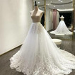 Odpinana spódnica ślubna na sukienki Bridal Overskirt Koronkowe aplikacje Odpinany pociąg Spódnica rozmiar niestandardowy