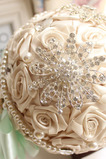 Diamentowe ślubne perła ślubna fotografia układ dekoracji pomysły gospodarstwa kwiaty