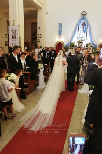 Krótki rękaw Rosy ramię Sama z powrotem Koronki Sukienka ślubne - Strona 2